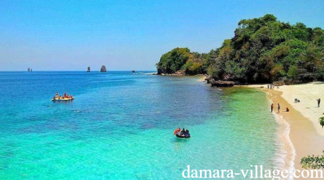 Wisata Pantai Tiga Warna: Pesona Alam Memikat
