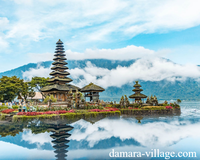 Wisata Pura Ulun Danu Beratan di Bedugul Bali